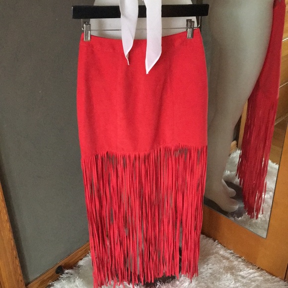 H&M Dresses & Skirts - H&M Coachella Fringe Skirt size 4